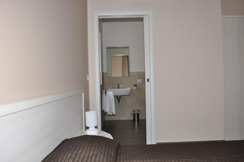 Ibasilischi Hotel Irsina Kültér fotó