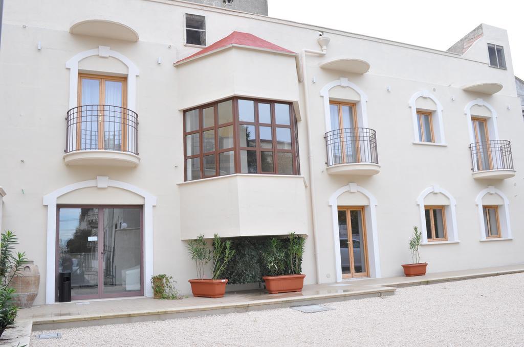 Ibasilischi Hotel Irsina Kültér fotó